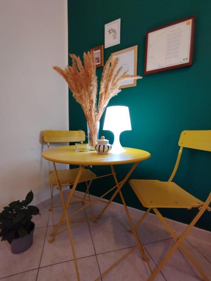 Alkimya Casa Vacanze Salerno Esterno foto